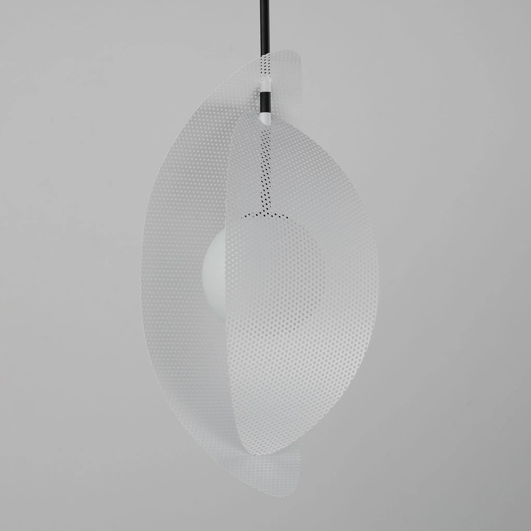 Maxim Chips Light Pendant