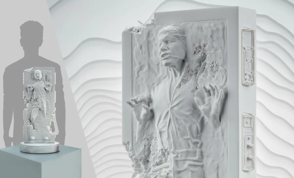 PRE-ORDER: Sideshow Collectibles Star Wars Han Solo in Carbonite: Crystallized Relic Statue