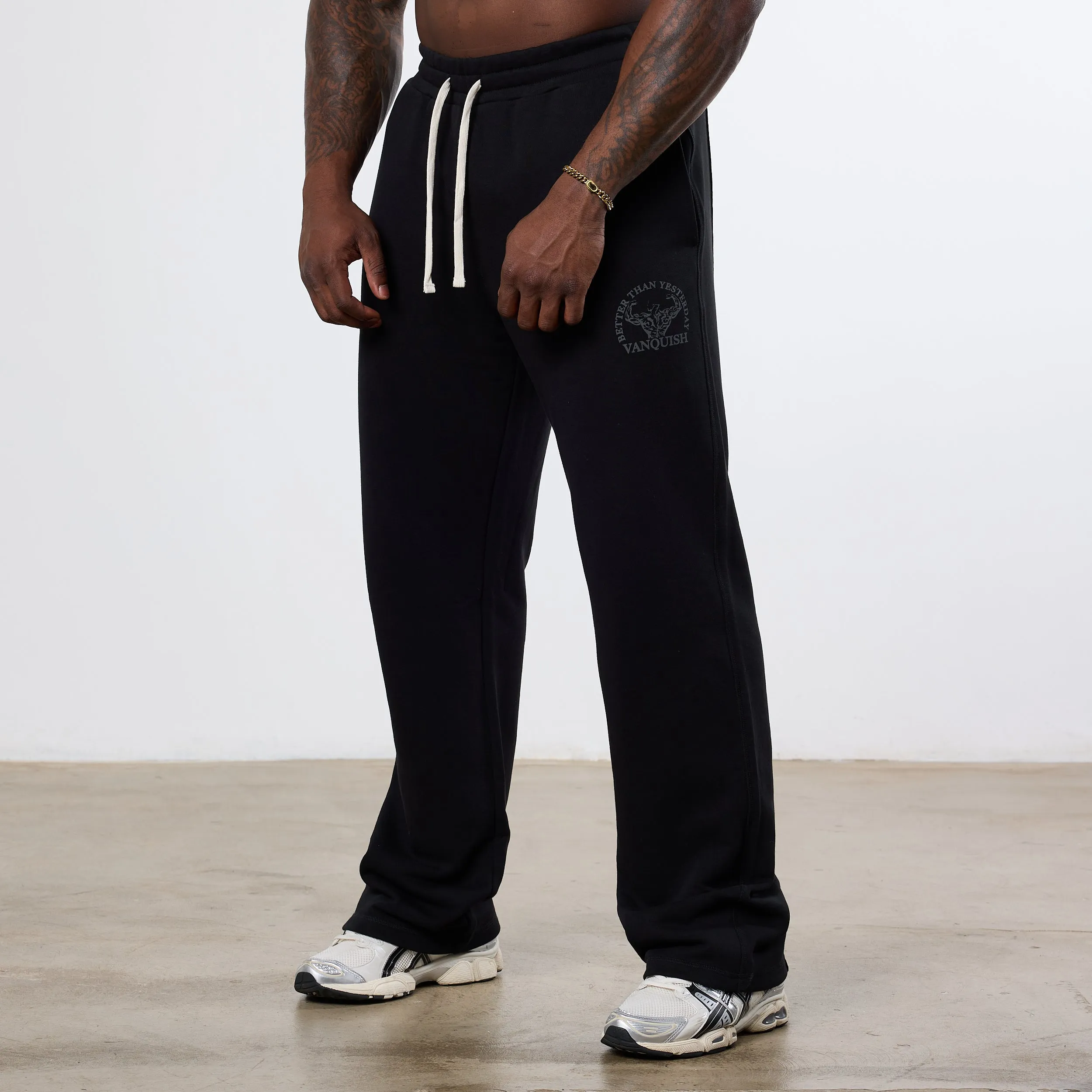 Vanquish Black Unconquerable Strength Straight Leg Sweatpants