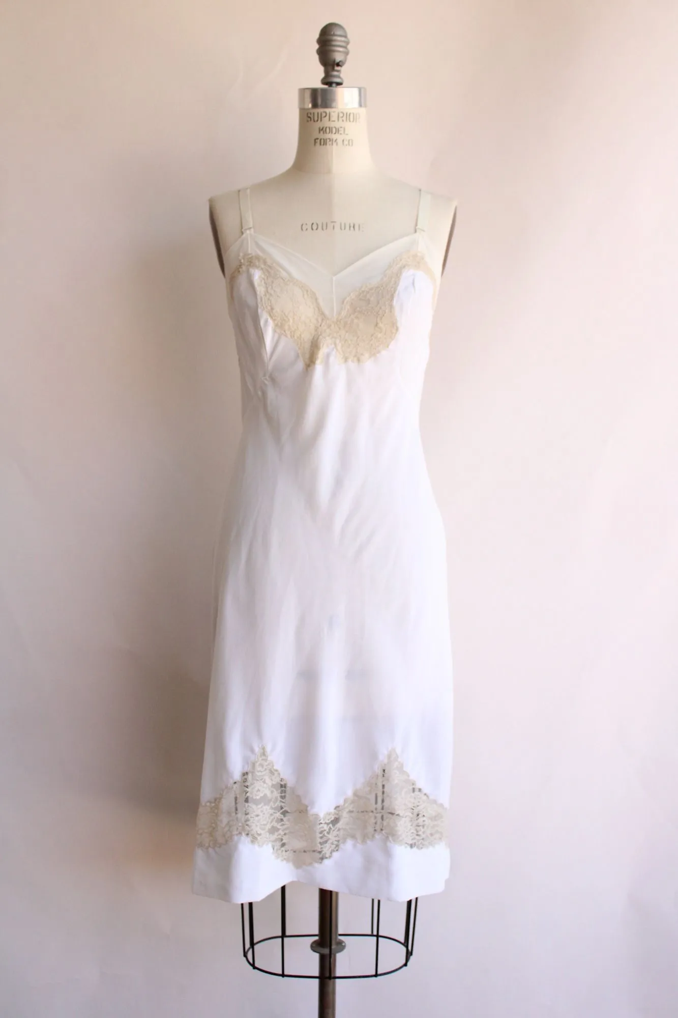 Vintage 1950s 1960s White Rayon with Ivory Lace Trim Slip