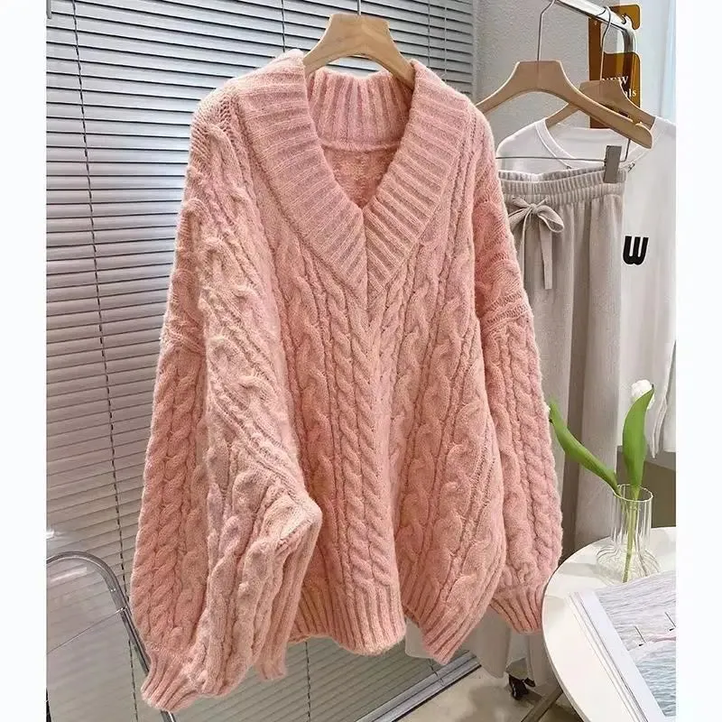 Women's Autumn and Winter Fashion Loose Outer Wear Lazy Style Niche Warm Knit Sweater Top